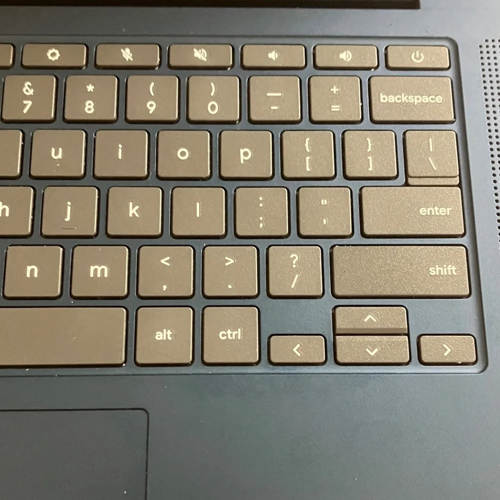 Lenovo Chromebook - Stylish Dark Blue
